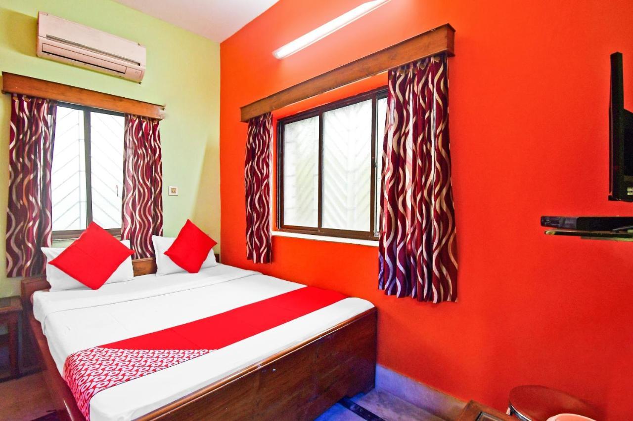 Oyo 85829 Max International Hotel Calcutta Exterior foto